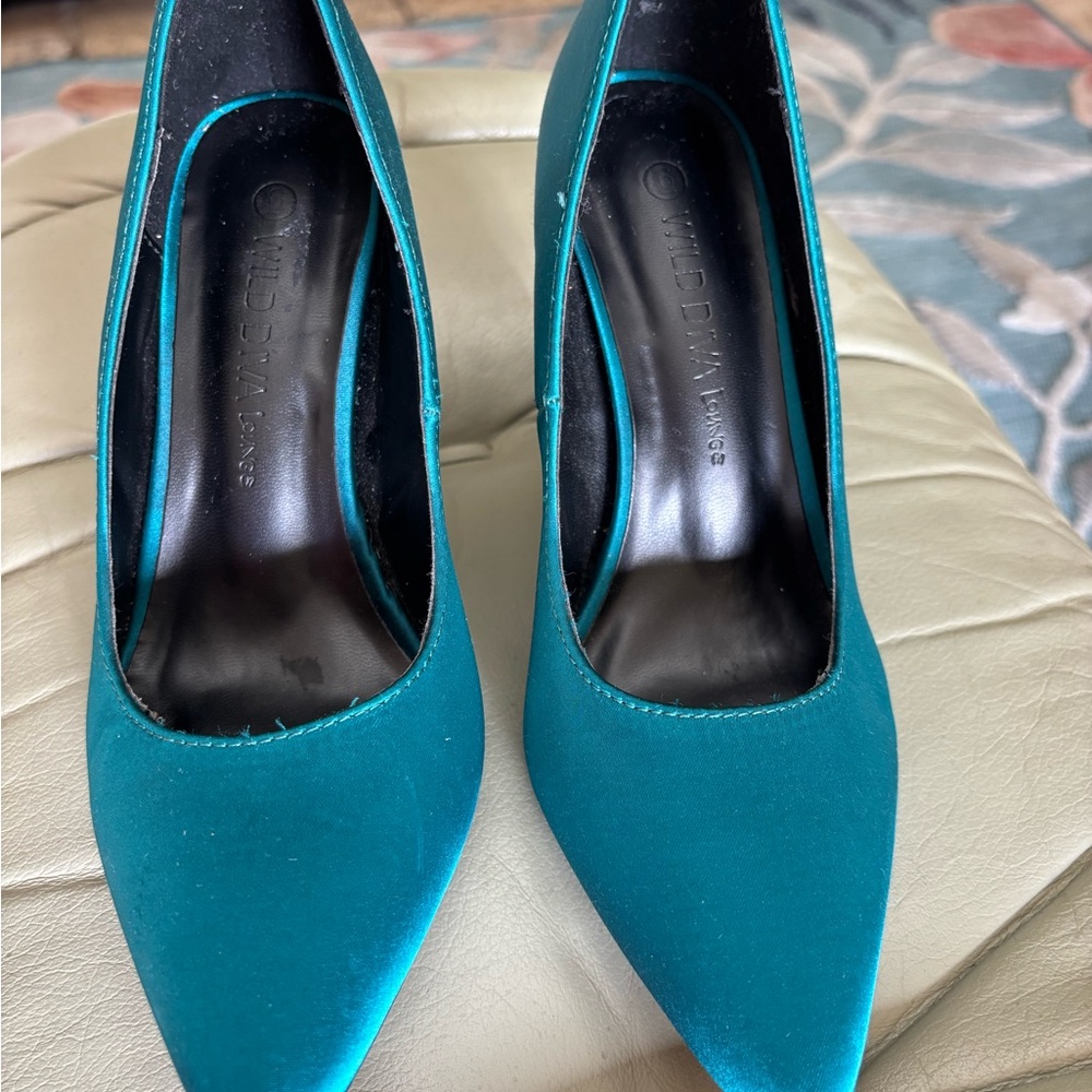 DIVA Lounge Teal Satin Pointed Toe Heels